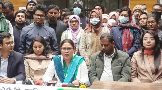 ৪৩তম বিসিএস: ৫ জানুয়ারির মধ্যে নতুন প্রজ্ঞাপন চান বাদ পড়া চাকরিপ্রার্থীরা